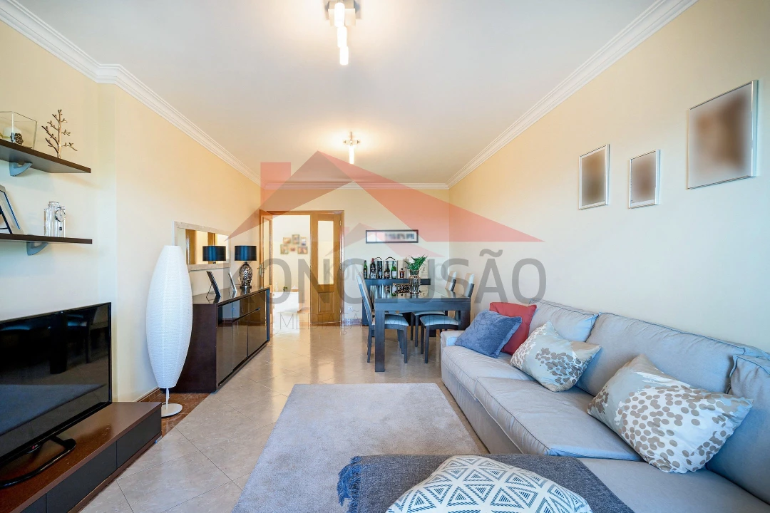 Apartamento T2 para Venda em Alverca do Ribatejo e Sobralinho Foto 7