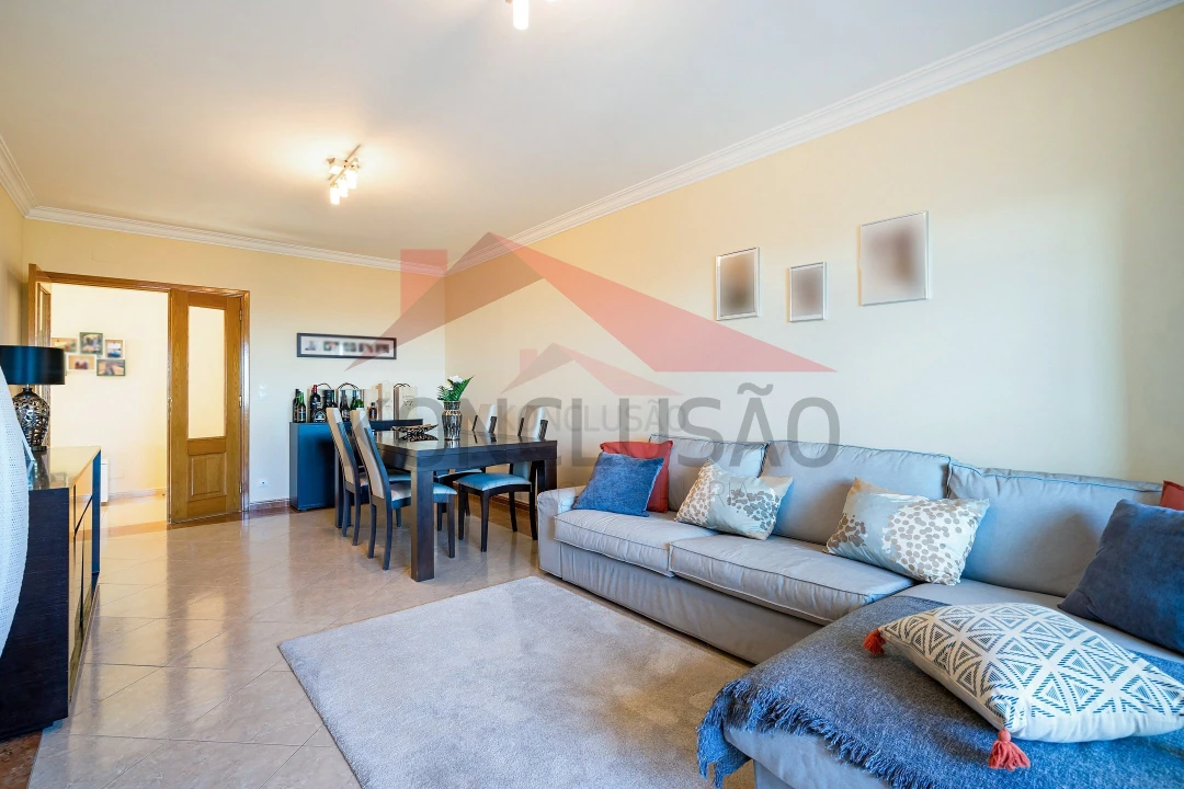 Apartamento T2 para Venda em Alverca do Ribatejo e Sobralinho Foto 9