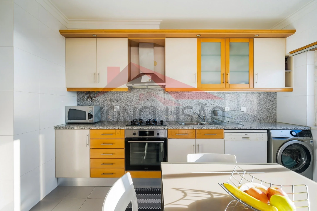 Apartamento T2 para Venda em Alverca do Ribatejo e Sobralinho Foto 2