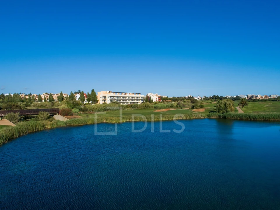 Moradia T3 para Venda em Quarteira Foto 10