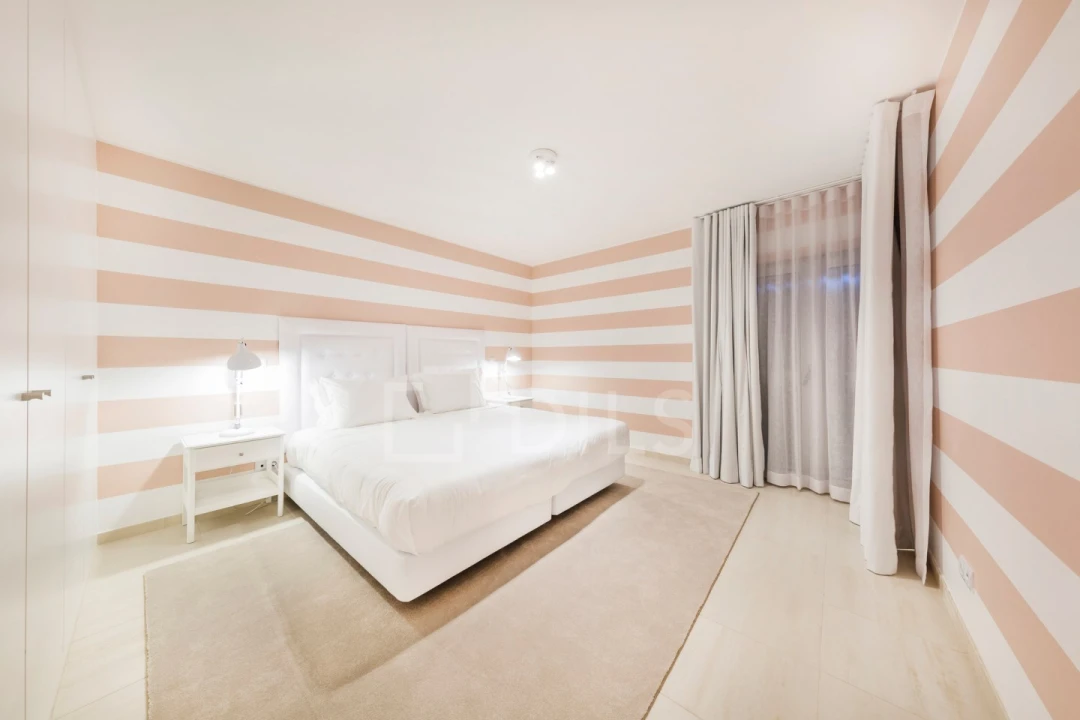 Moradia T3 para Venda em Quarteira Foto 27