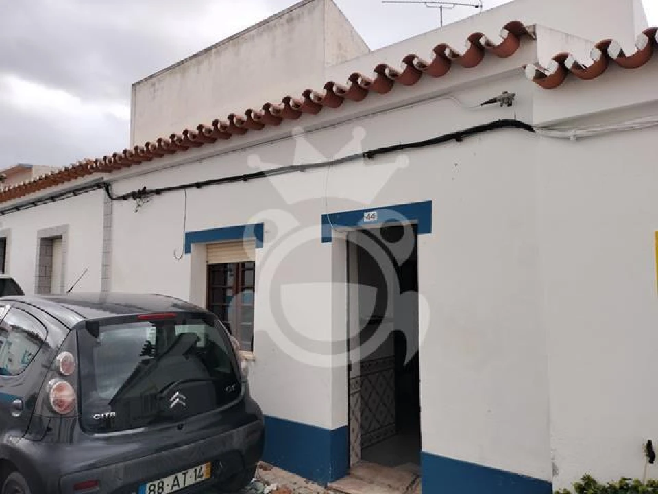 Moradia T1 para Venda em Reguengos de Monsaraz Foto 1