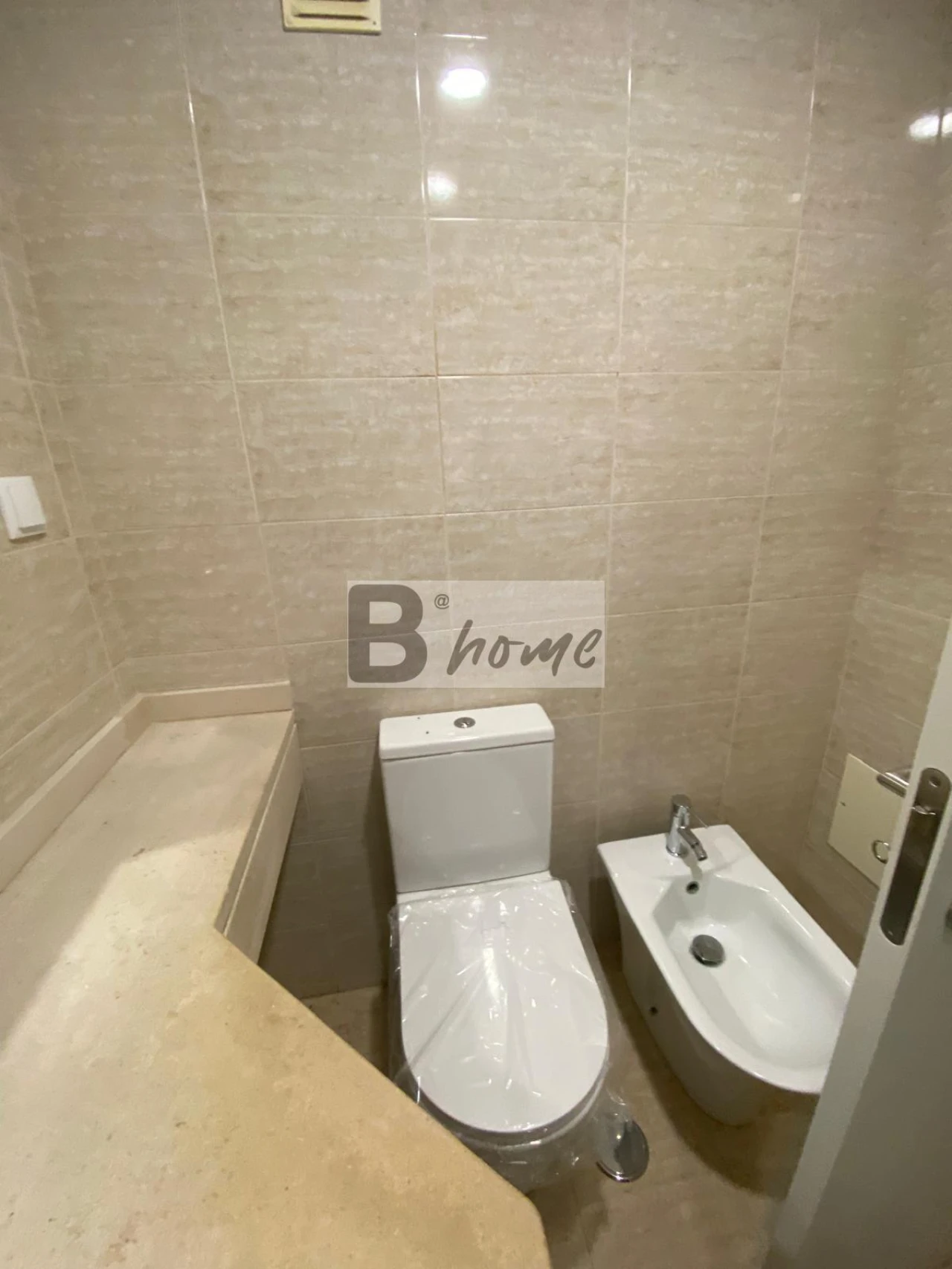 Apartamento T1 para Venda em Caparica e Trafaria Foto 5