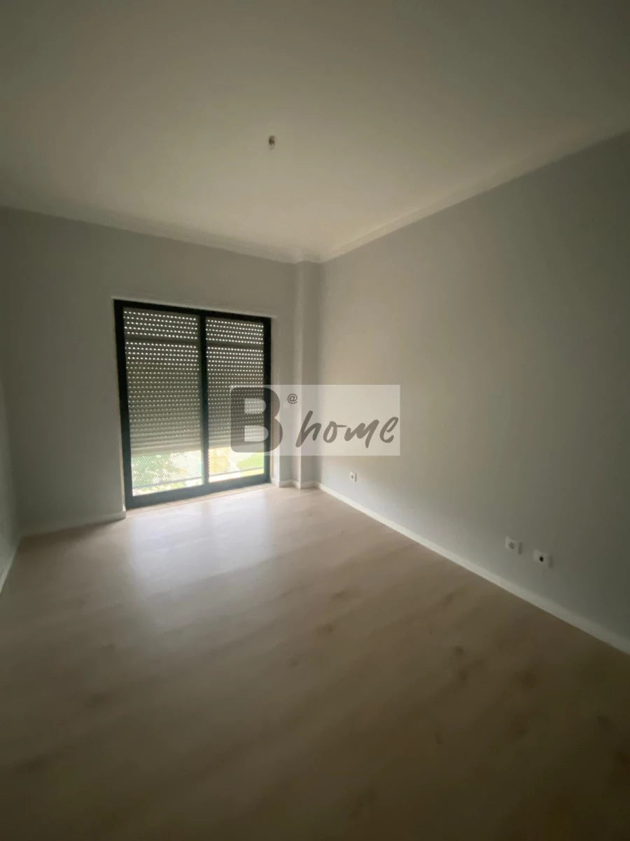 Apartamento T1 para Venda em Caparica e Trafaria