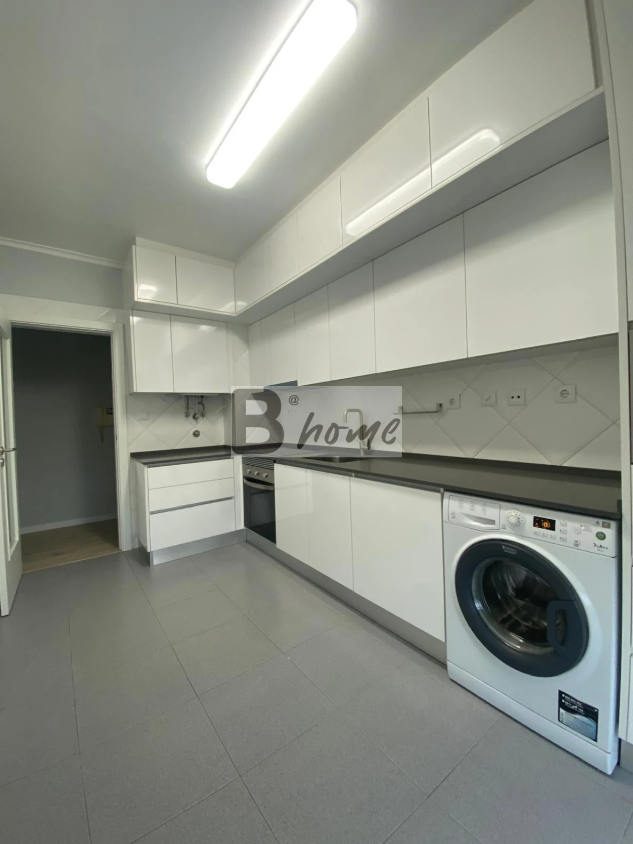 Apartamento T1 para Venda em Caparica e Trafaria Foto 9