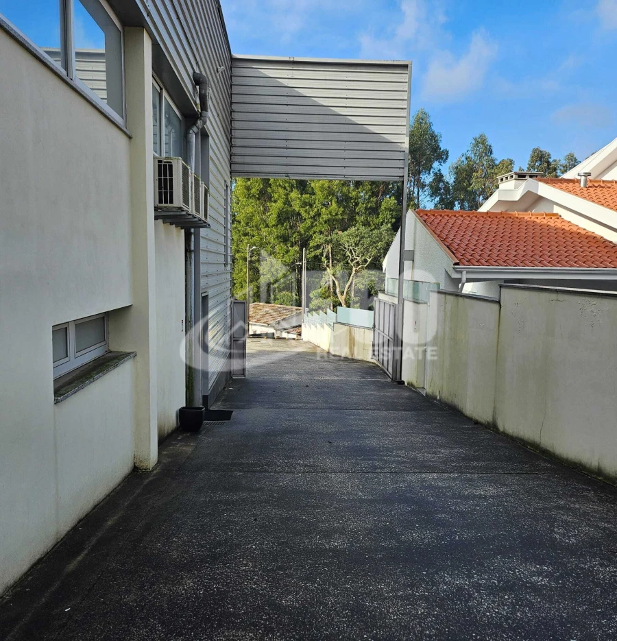 Armazém para Arrendamento em Mozelos Foto 16