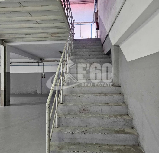 Armazém para Arrendamento em Mozelos Foto 11