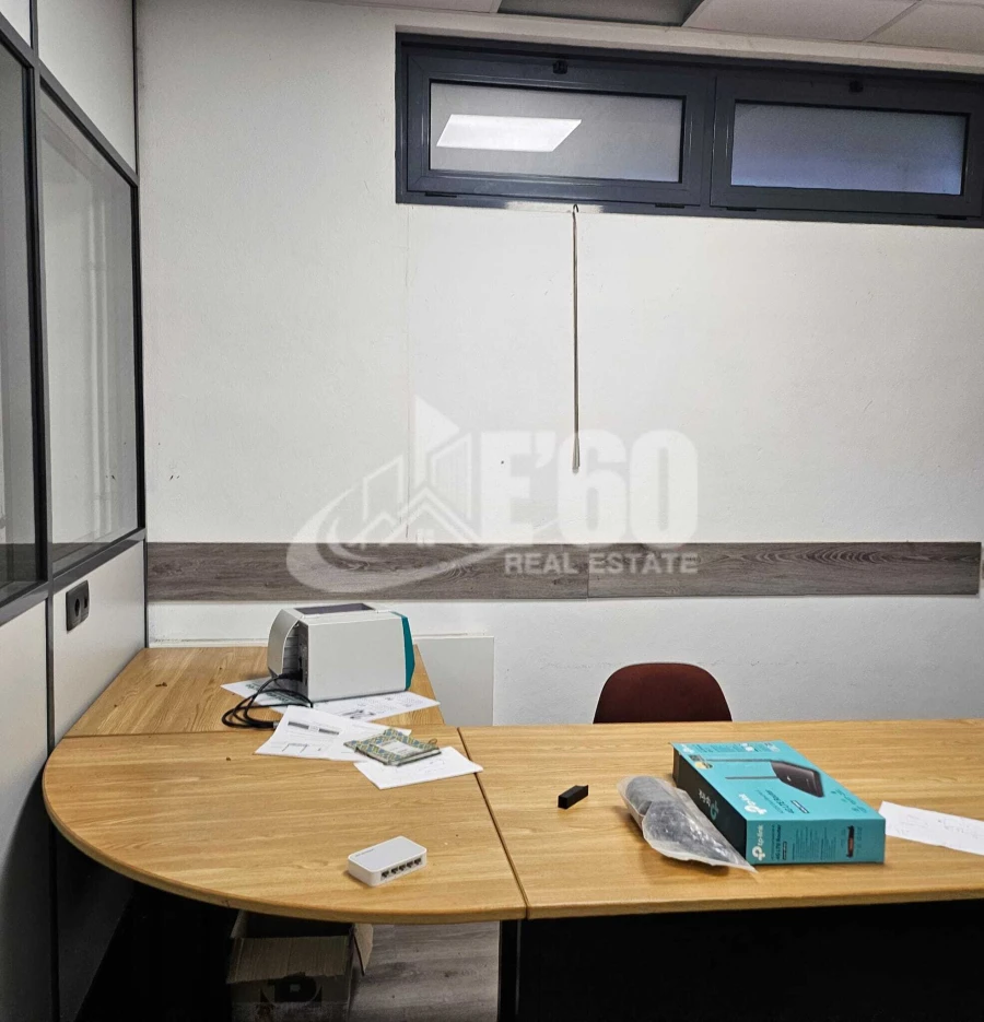 Armazém para Arrendamento em Mozelos Foto 8