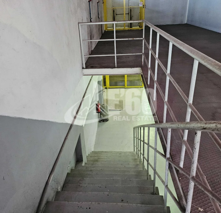 Armazém para Arrendamento em Mozelos Foto 10