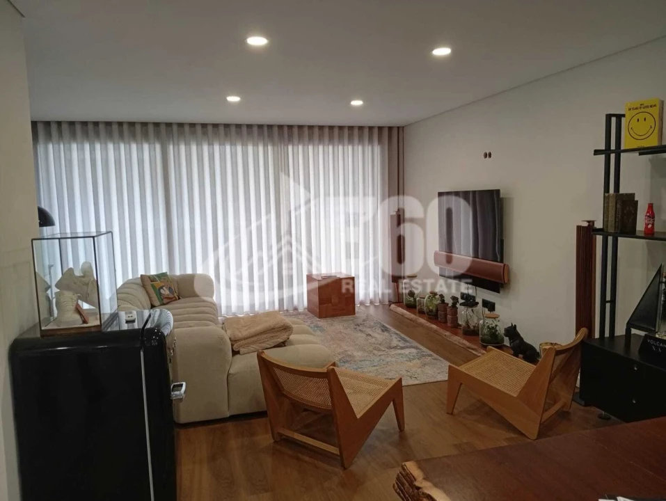 Moradia T4 para Venda em Esmoriz Foto 5