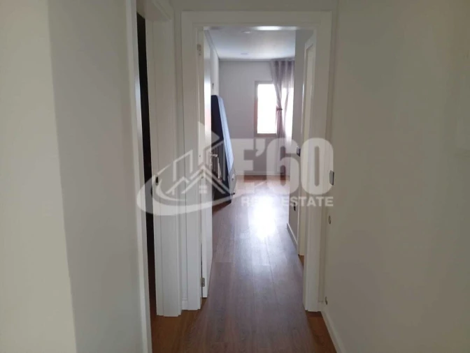 Moradia T4 para Venda em Esmoriz Foto 14