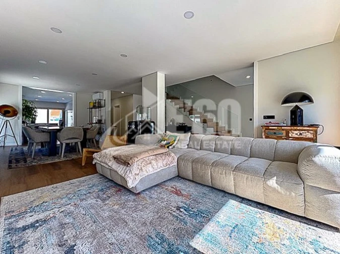 Moradia T4 para Venda em Esmoriz Foto 2