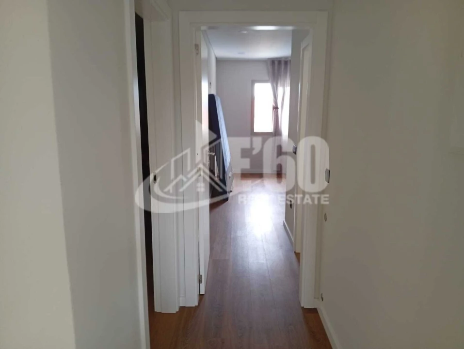 Moradia T4 para Venda em Esmoriz Foto 14