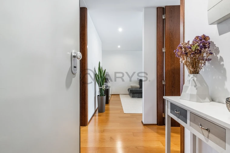 Apartamento T2 para Venda em Nogueira, Fraião e Lamaçães Foto 3