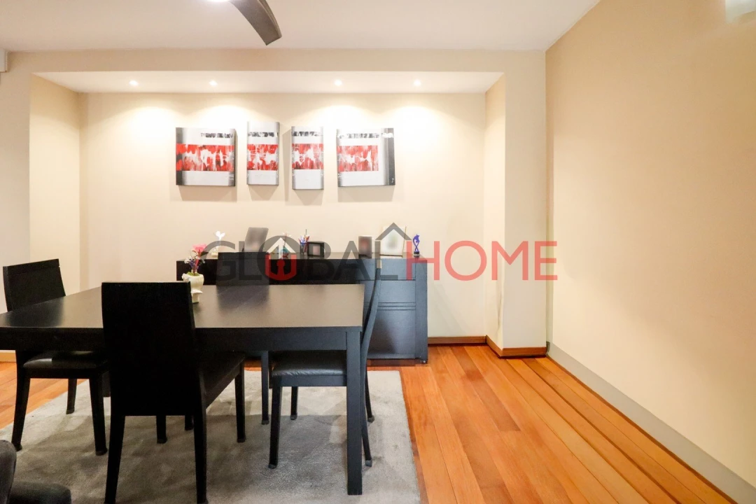 Moradia T4 para Venda em Alfena Foto 15