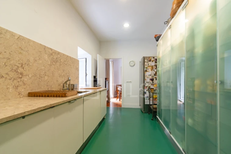 Apartamento T4 para Venda em Santa Maria Maior Foto 29