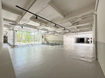 Escritório para Arrendamento em Ajuda