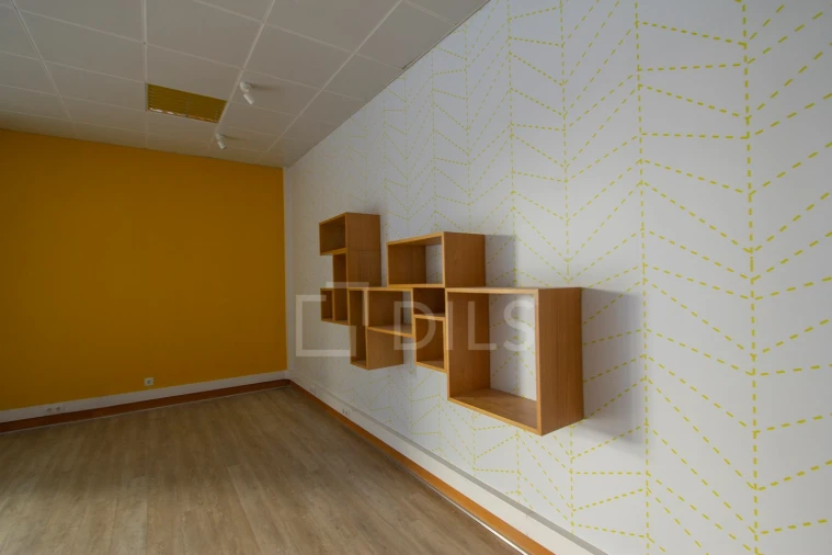 Escritório para Arrendamento em Santa Maria e São Miguel, São Martinho, São Pedro Penaferrim Foto 8