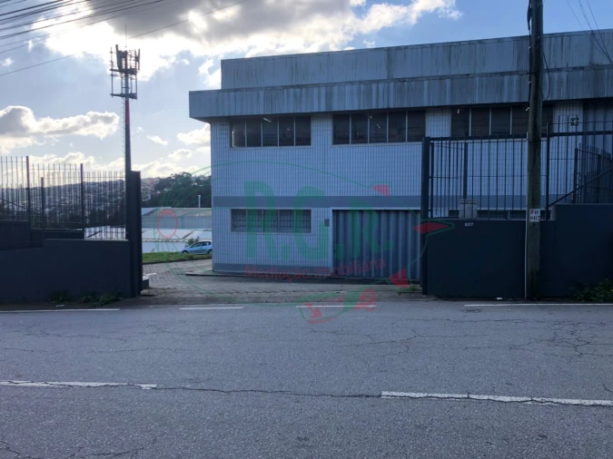 Armazém para Arrendamento em Fânzeres e São Pedro da Cova Foto 2