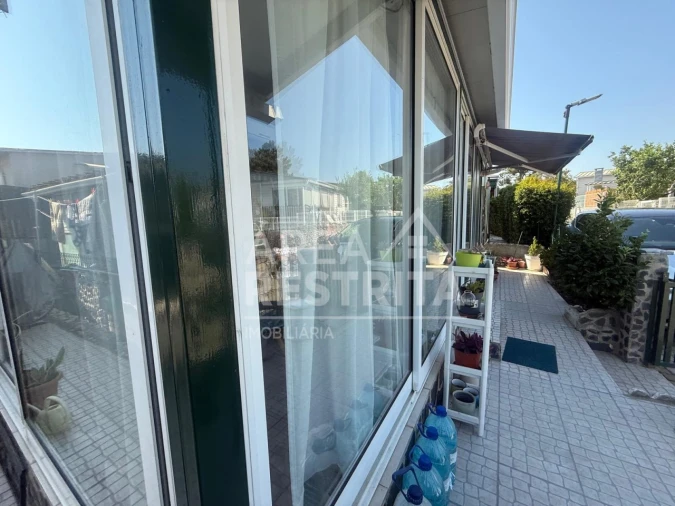 Moradia T2 para Venda em Fernao Ferro Foto 24