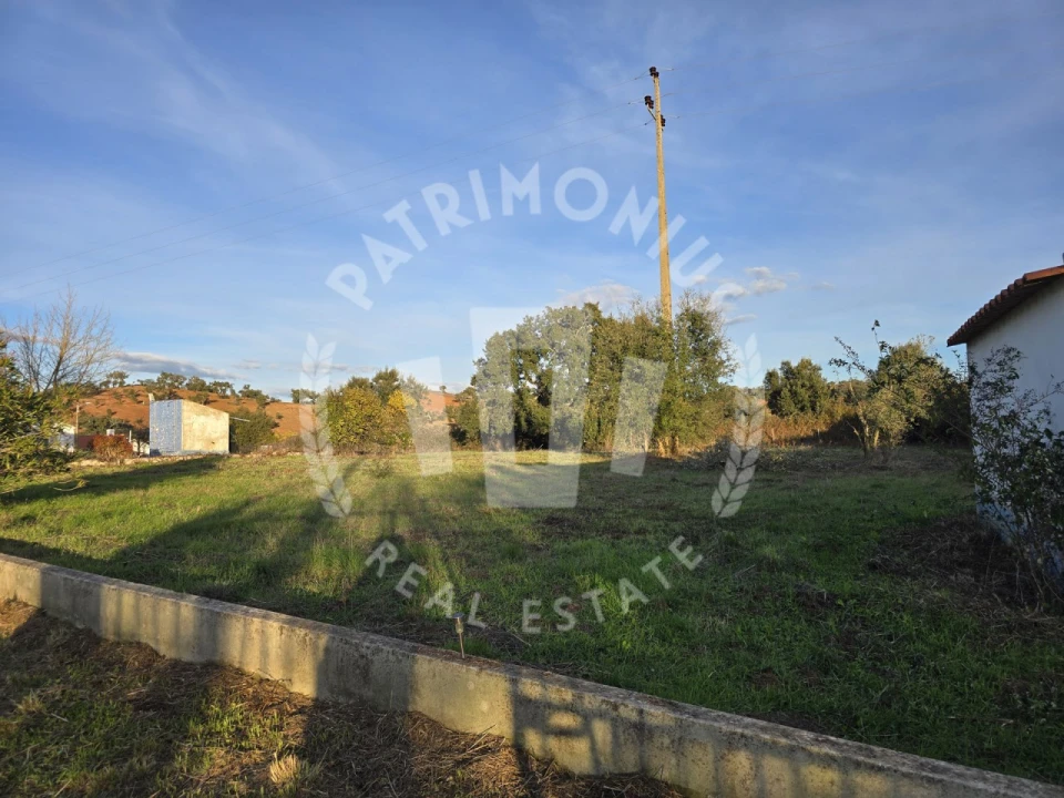 Moradia T2 para Venda em Colos Foto 17