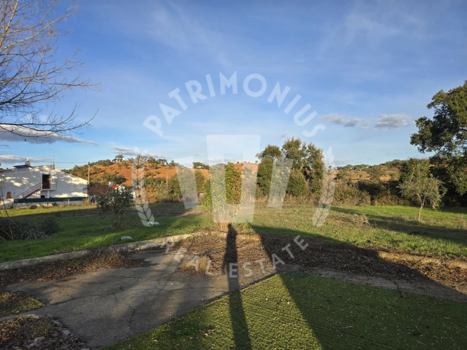 Moradia T2 para Venda em Colos Foto 20