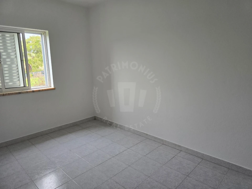 Moradia T2 para Venda em Colos Foto 12