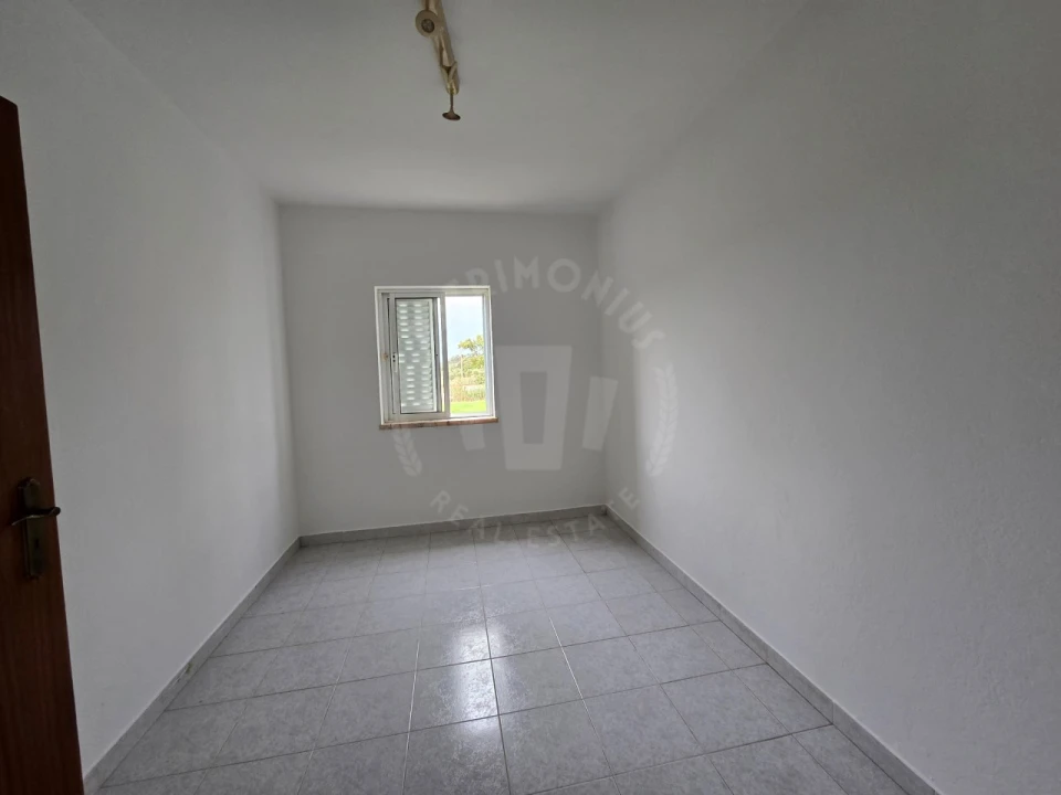 Moradia T2 para Venda em Colos Foto 13