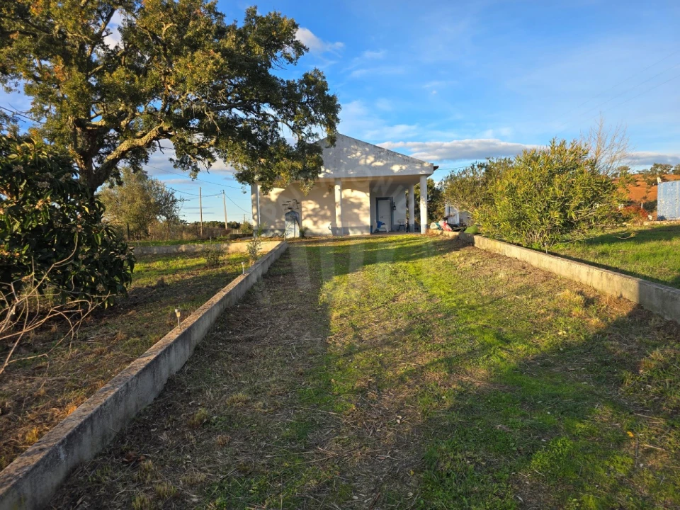 Moradia T2 para Venda em Colos Foto 15