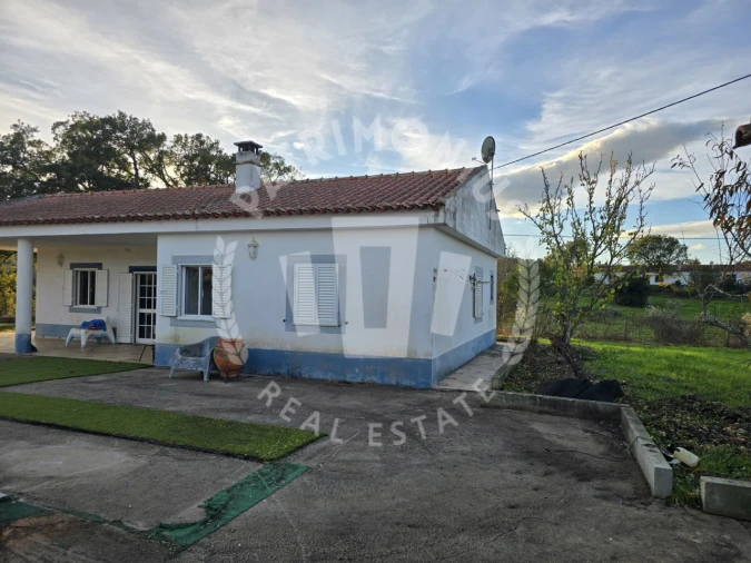 Moradia T2 para Venda em Colos Foto 13