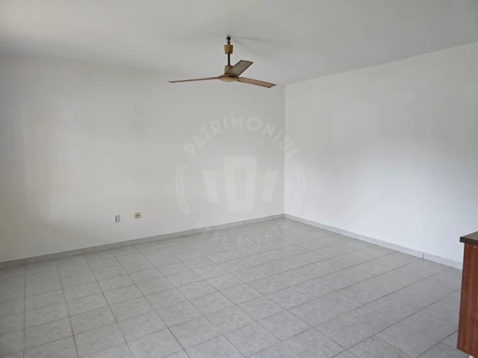 Moradia T2 para Venda em Colos Foto 10