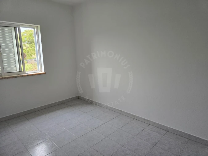 Moradia T2 para Venda em Colos Foto 12