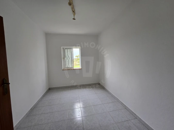 Moradia T2 para Venda em Colos Foto 13