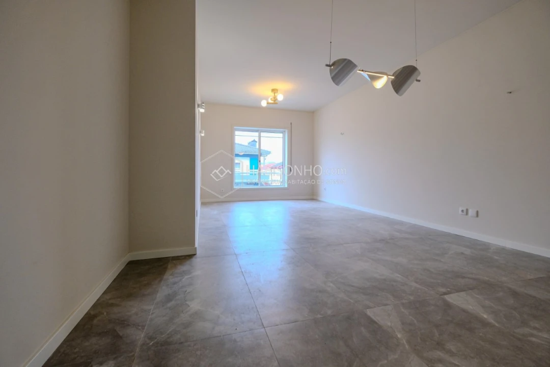 Apartamento T3 para Venda em Rio Tinto Foto 11
