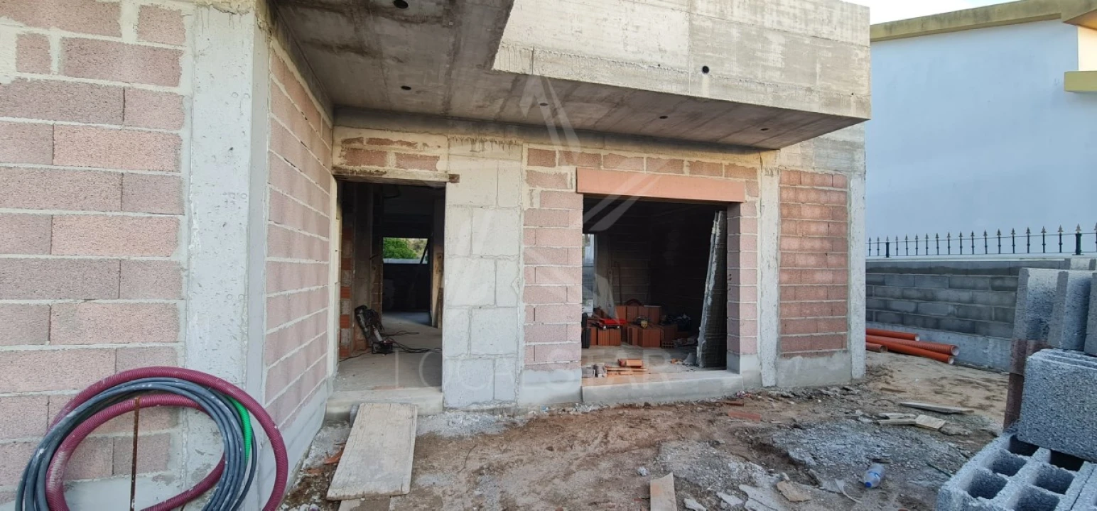 Moradia T4 para Venda em Alfeizerão Foto 12