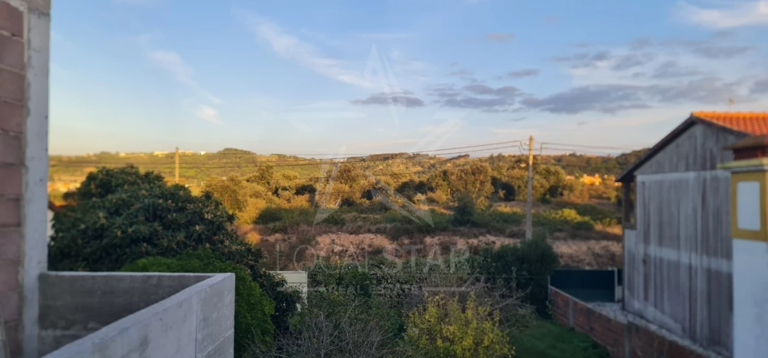 Moradia T4 para Venda em Alfeizerão Foto 9