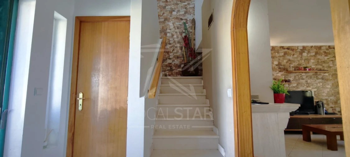 Moradia T4 para Venda em Tornada e Salir do Porto Foto 16