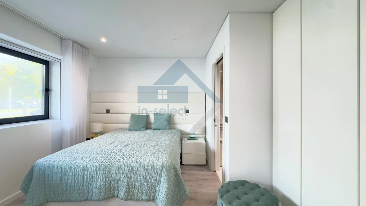 Apartamento T2 para Venda em Quarteira Foto 12