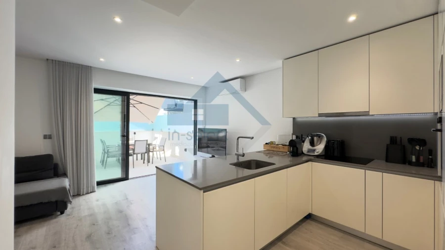 Apartamento T2 para Venda em Quarteira Foto 10