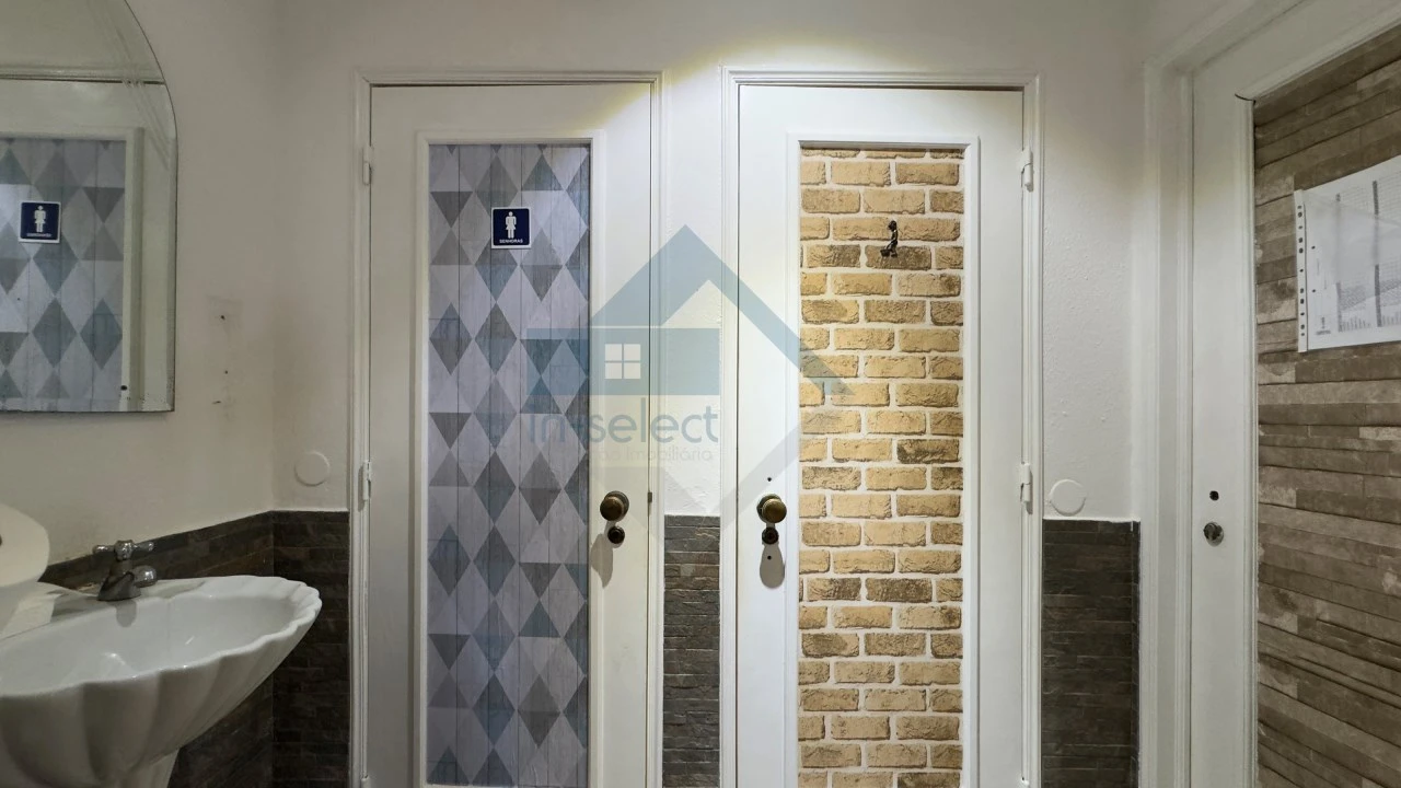 Negócio para Venda em Quarteira Foto 10