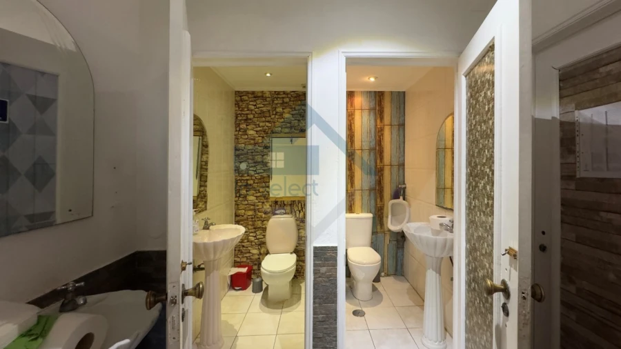 Negócio para Venda em Quarteira Foto 9