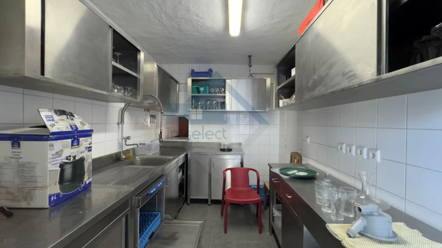 Negócio para Venda em Quarteira Foto 14