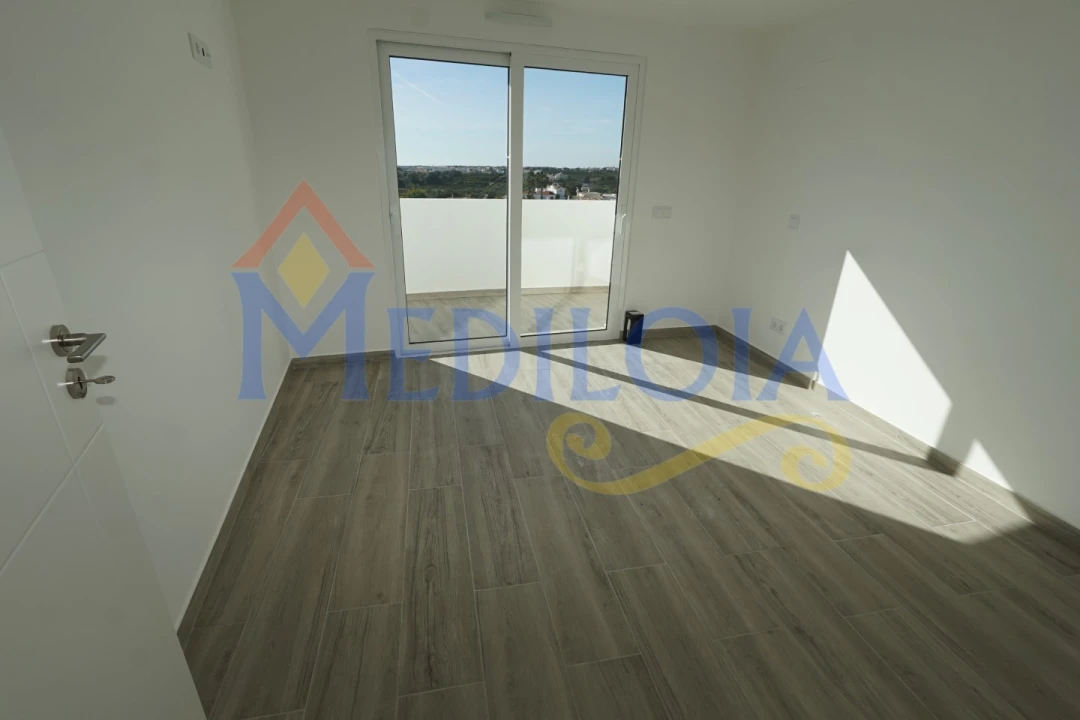 Apartamento T1 para Venda em Altura Foto 7