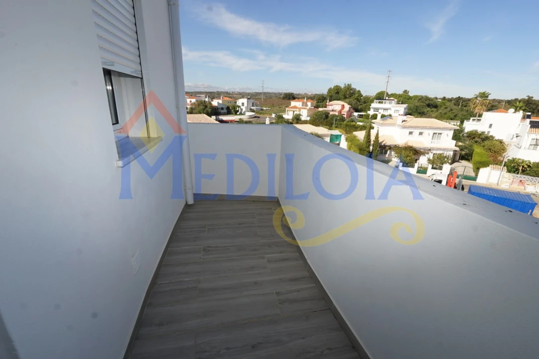 Apartamento T1 para Venda em Altura Foto 17