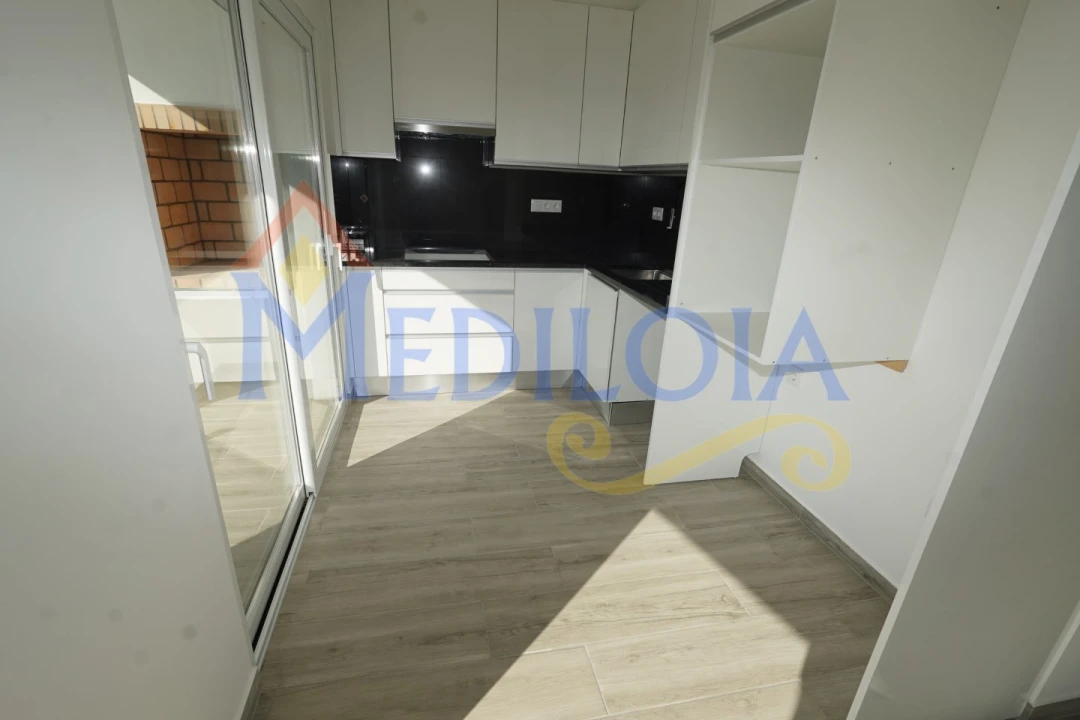 Apartamento T1 para Venda em Altura Foto 5