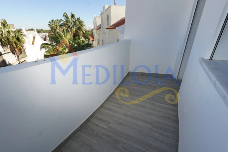 Apartamento T1 para Venda em Altura Foto 18