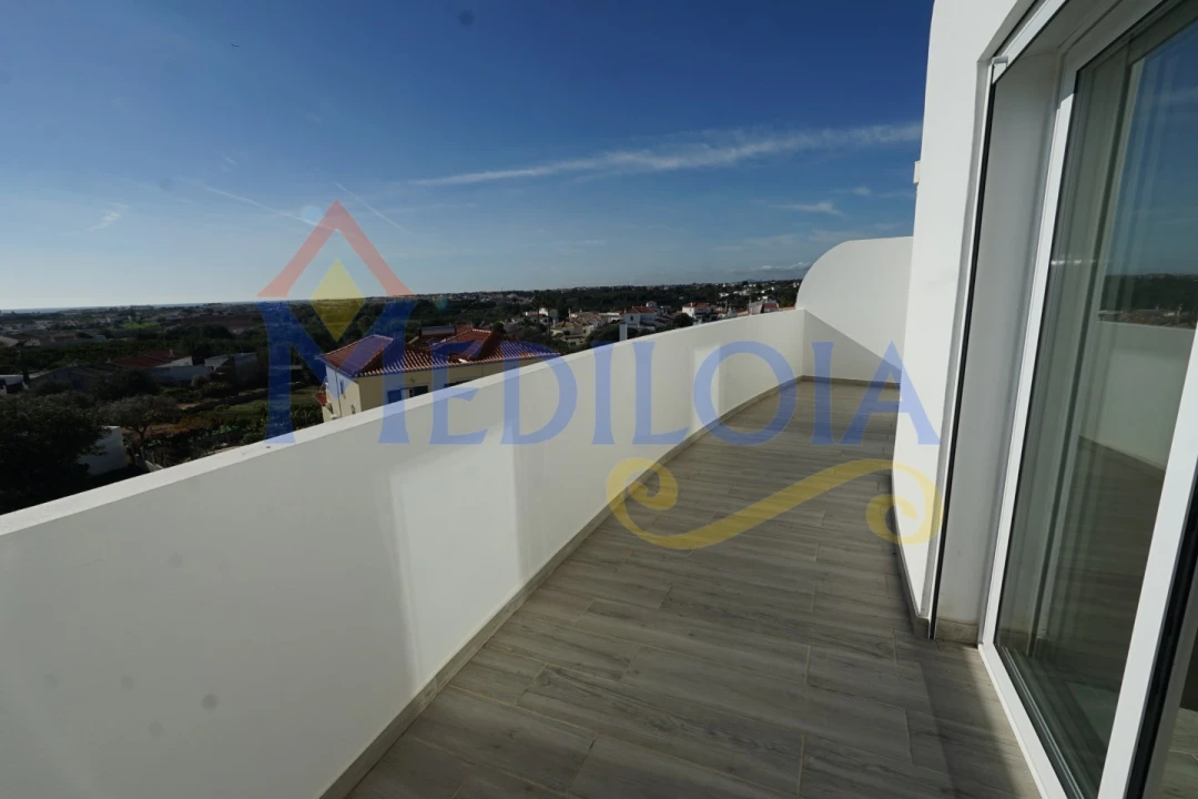 Apartamento T1 para Venda em Altura Foto 18