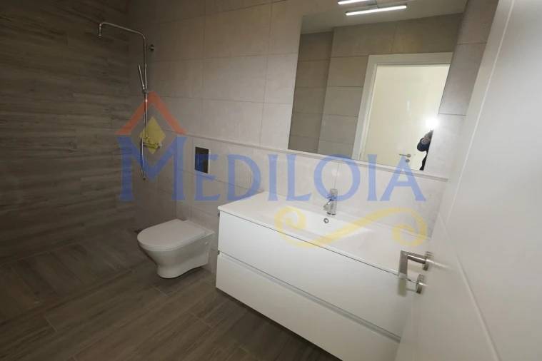 Apartamento T1 para Venda em Altura Foto 11