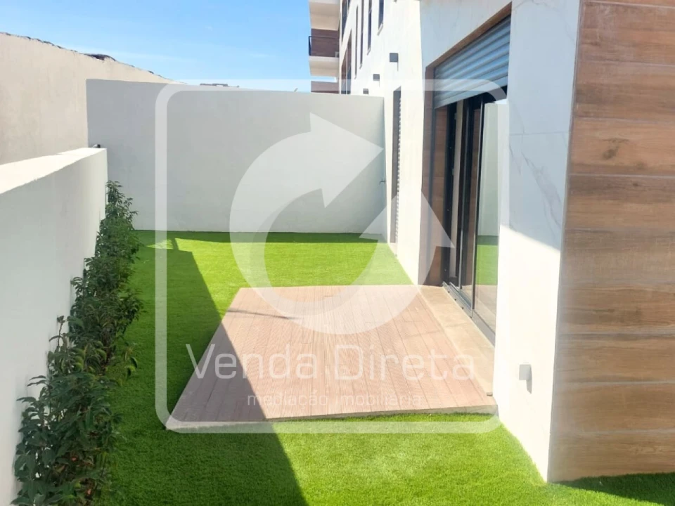 Apartamento T2 para Venda em União das Freguesias de Setúbal Foto 19