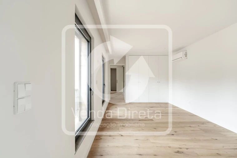 Apartamento T2 para Venda em União das Freguesias de Setúbal Foto 10